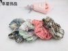 The new checkered trendy headwear features a woolen hair band that is retro and simple, a versatile fabric hair tie for girls, and a fat intestine hair tie Application Scenario